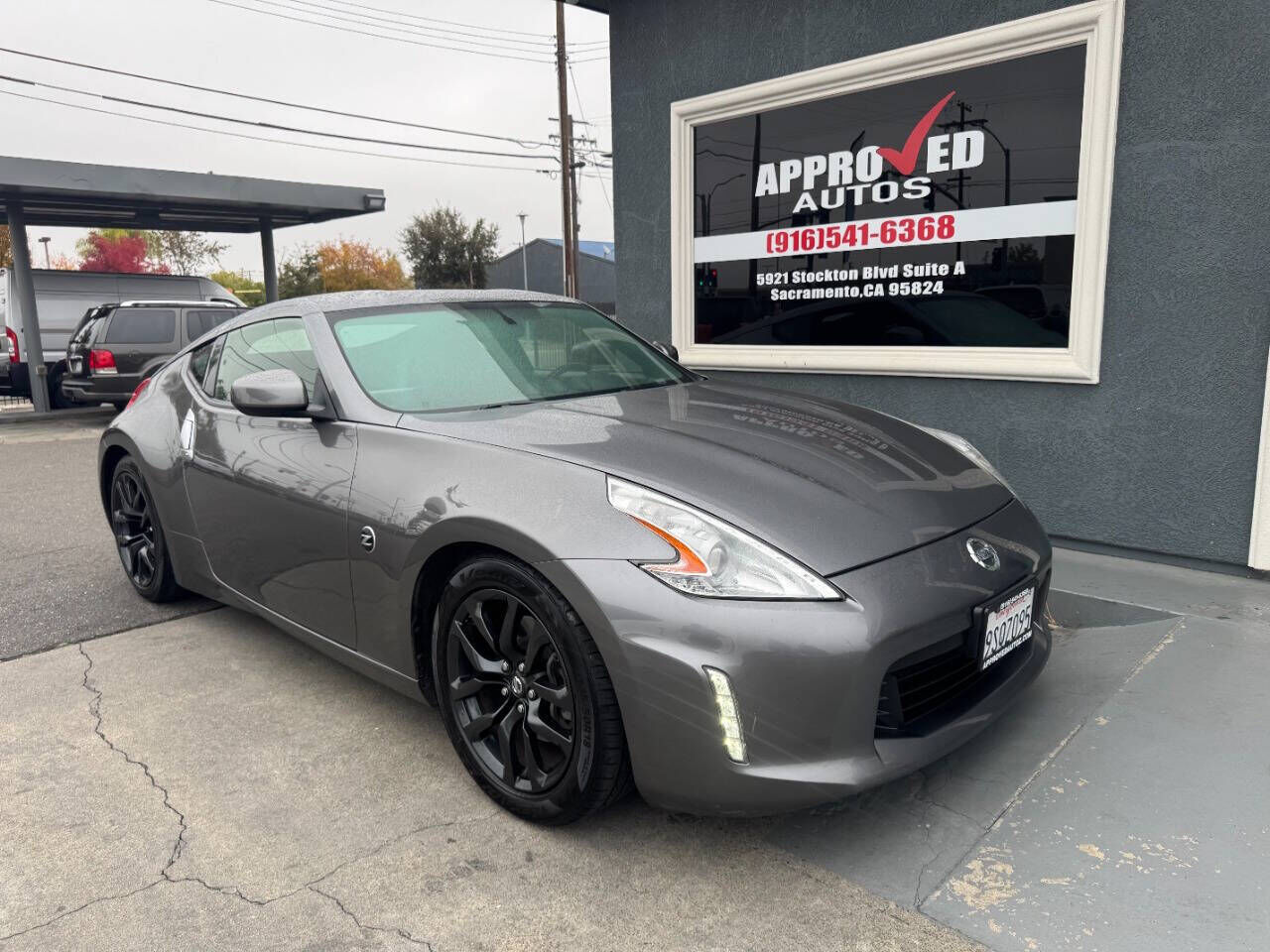 2017 NISSAN 370Z