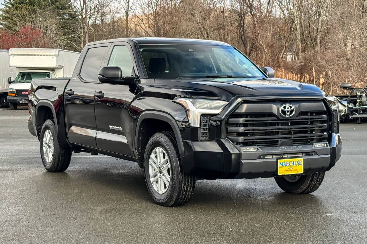 2022 TOYOTA Tundra