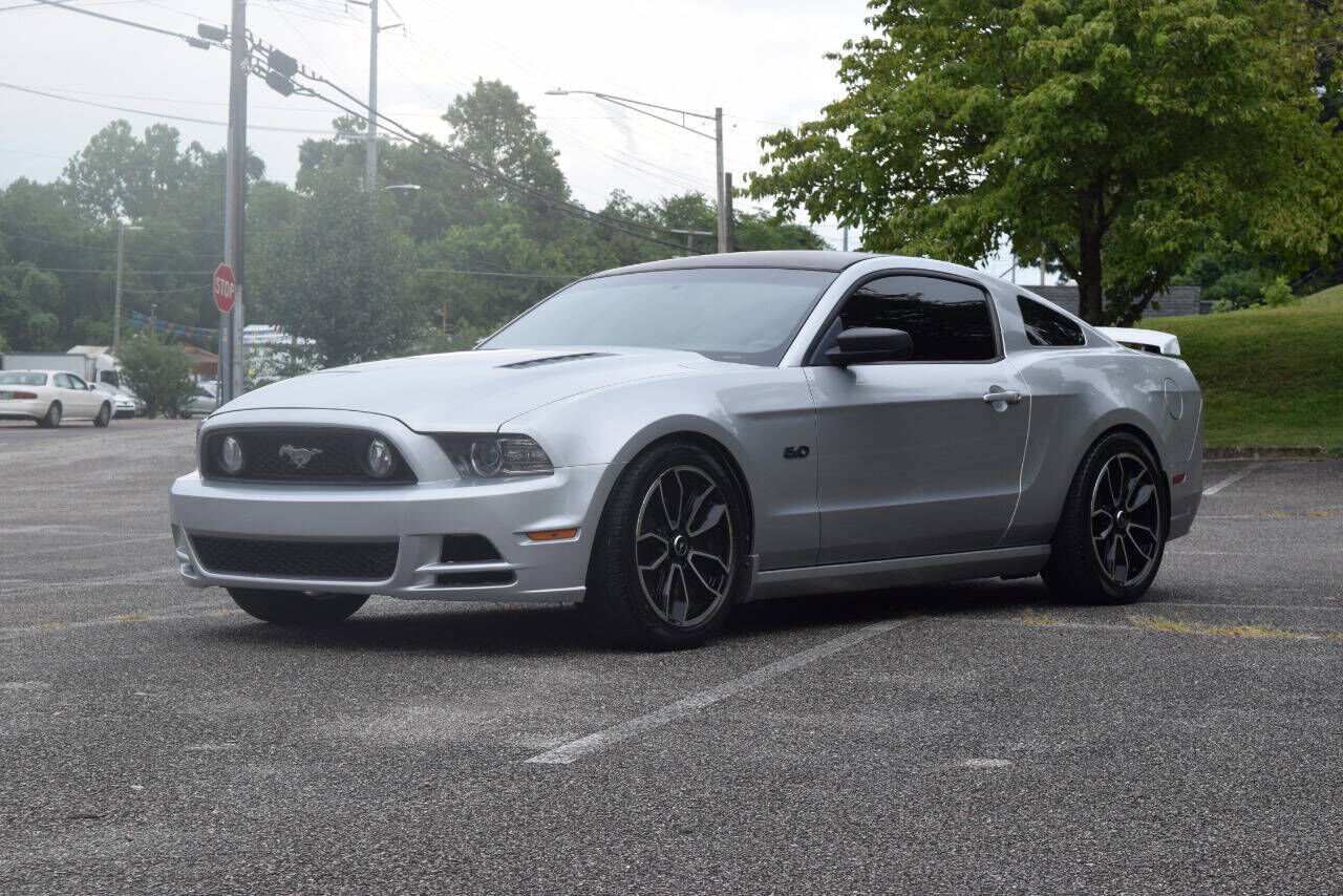 2013 FORD Mustang