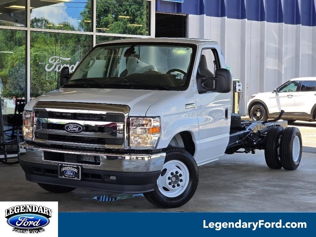 2026 FORD E-450