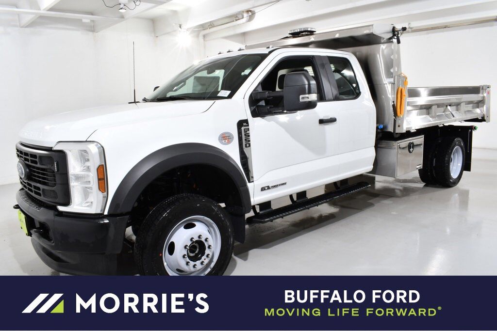 2025 FORD F-550