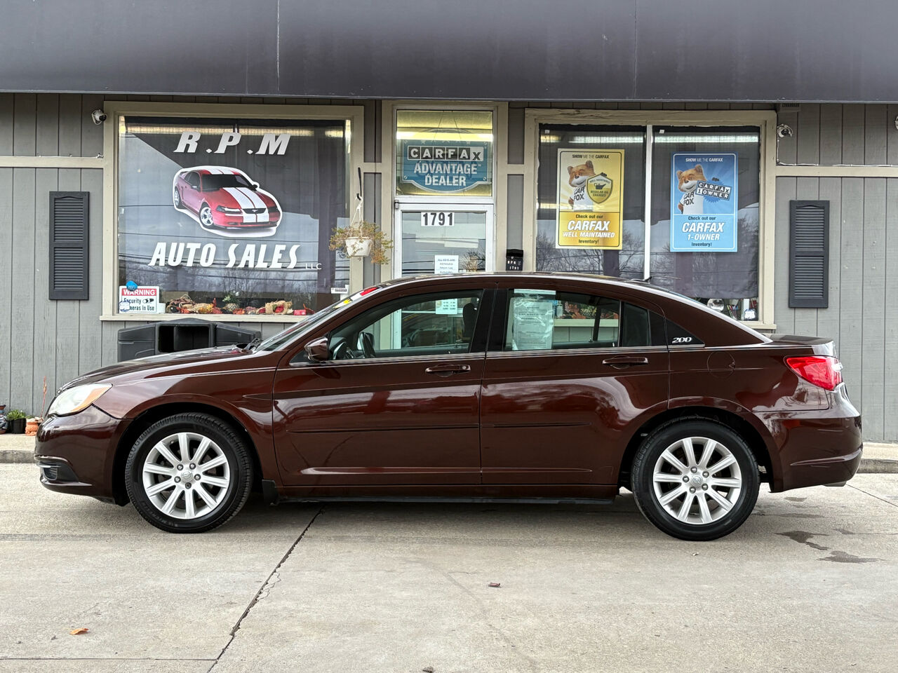 2013 CHRYSLER 200
