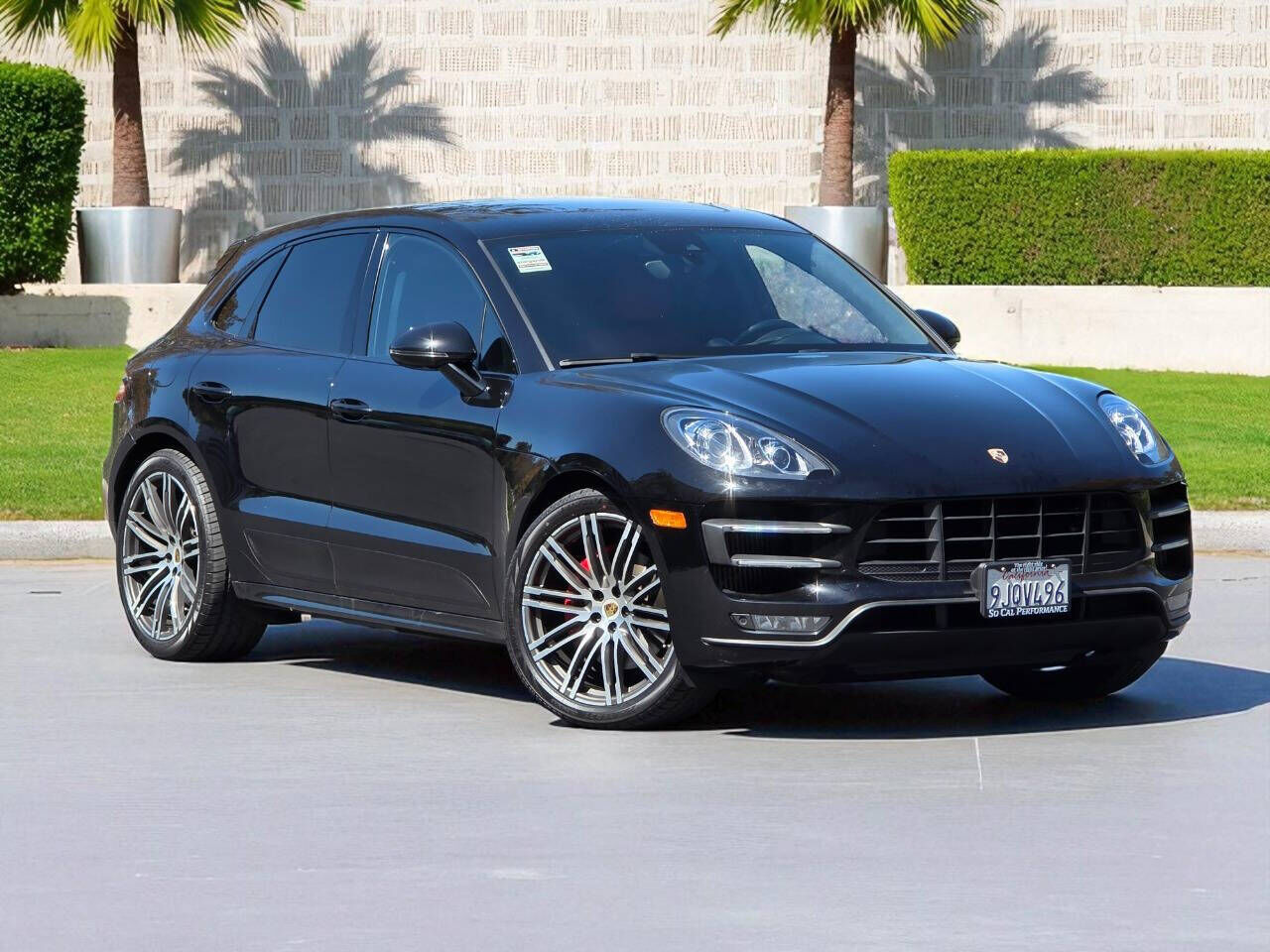 2016 PORSCHE Macan