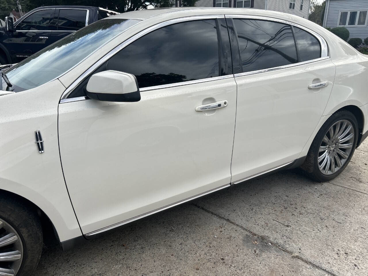 Lincoln MKS