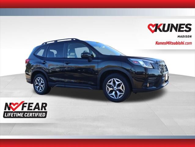 2023 SUBARU Forester