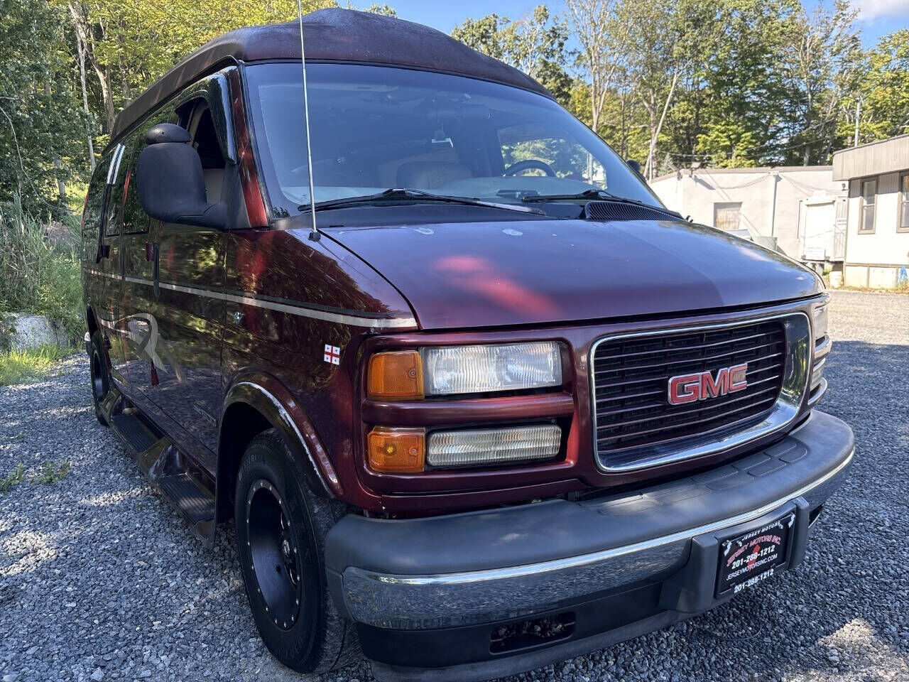 GMC Savana