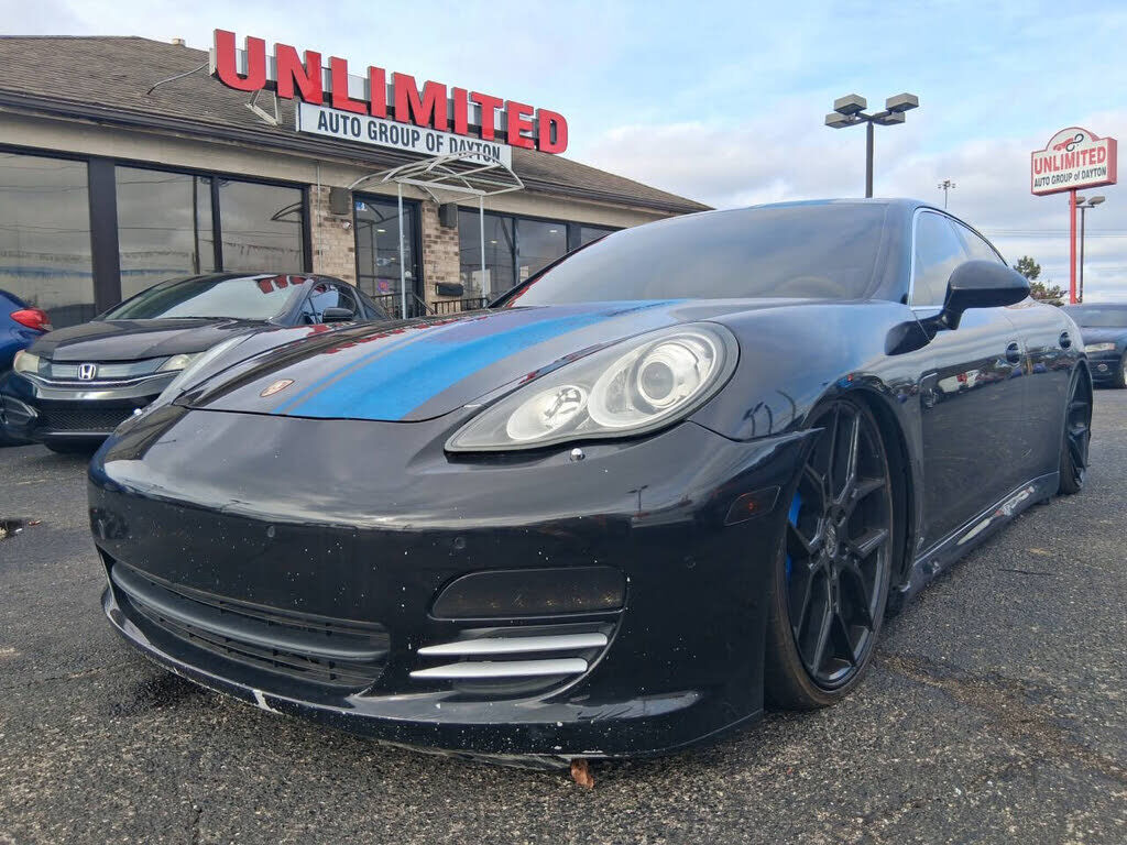 2010 PORSCHE Panamera