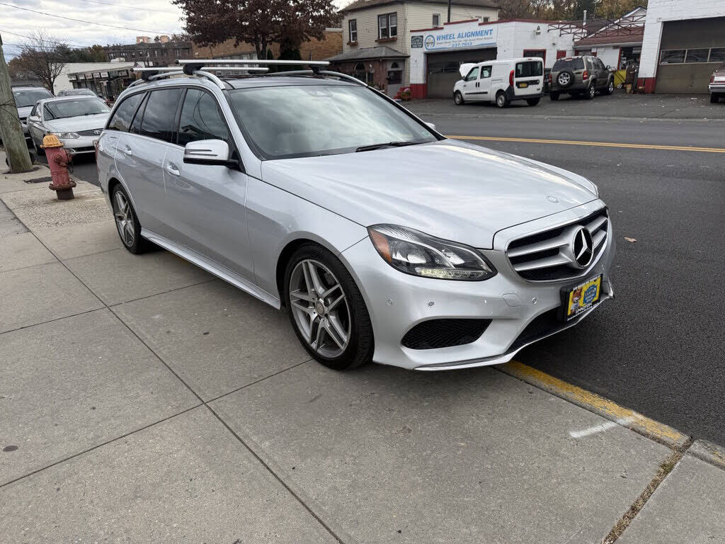 2016 MERCEDES-BENZ E-Class