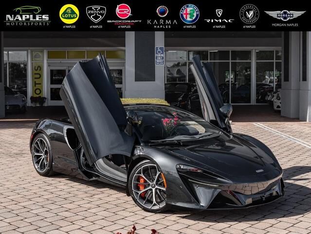 2025 MCLAREN ARTURA