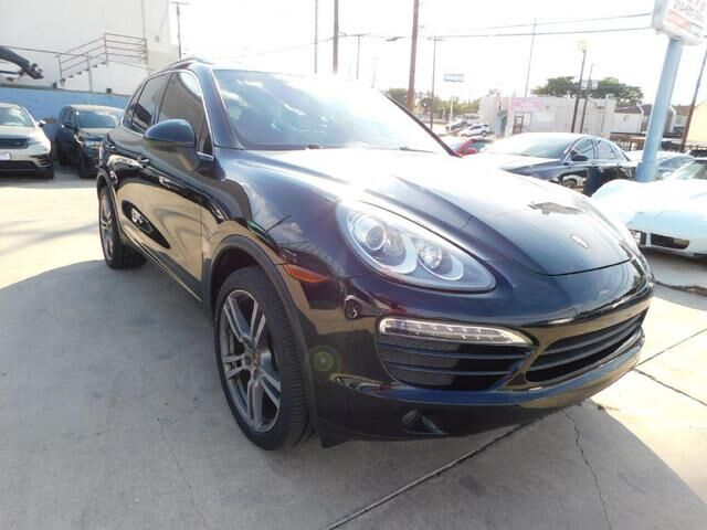 2014 PORSCHE Cayenne