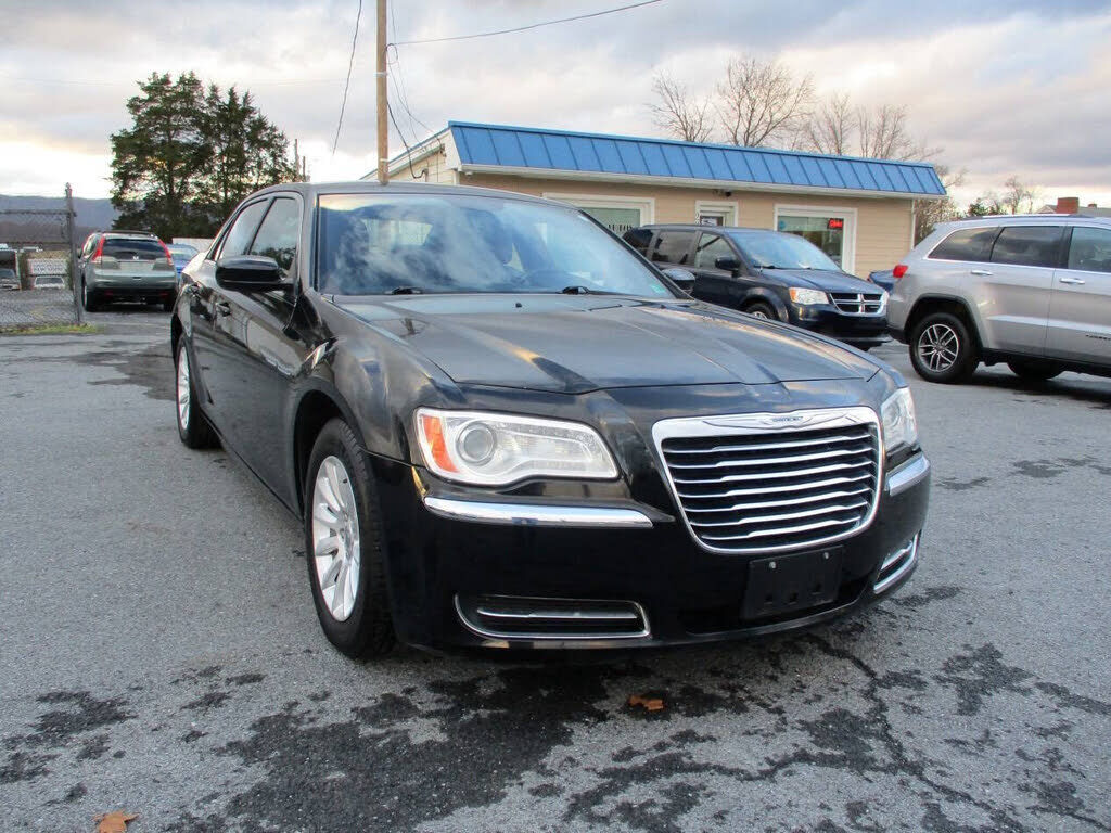 2013 CHRYSLER 300