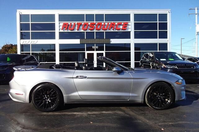 2020 FORD Mustang