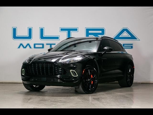 2021 ASTON MARTIN DBX