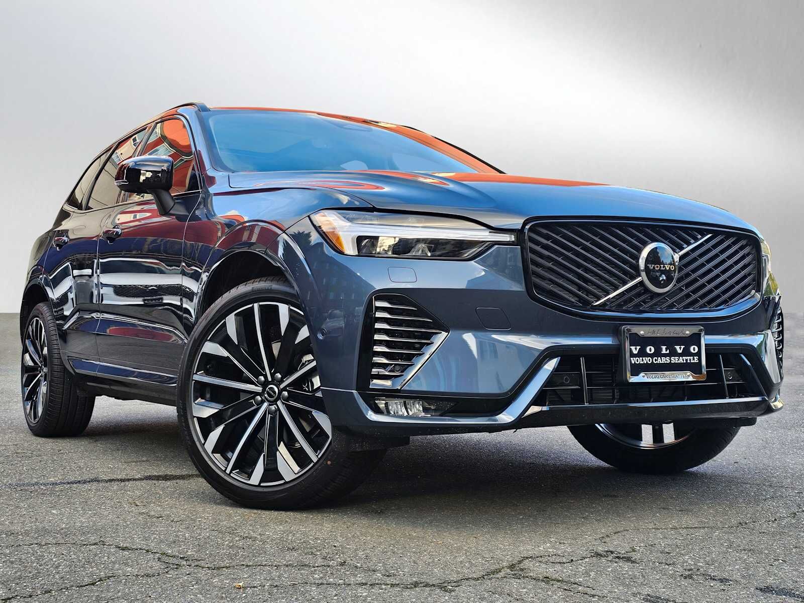 2026 VOLVO XC60