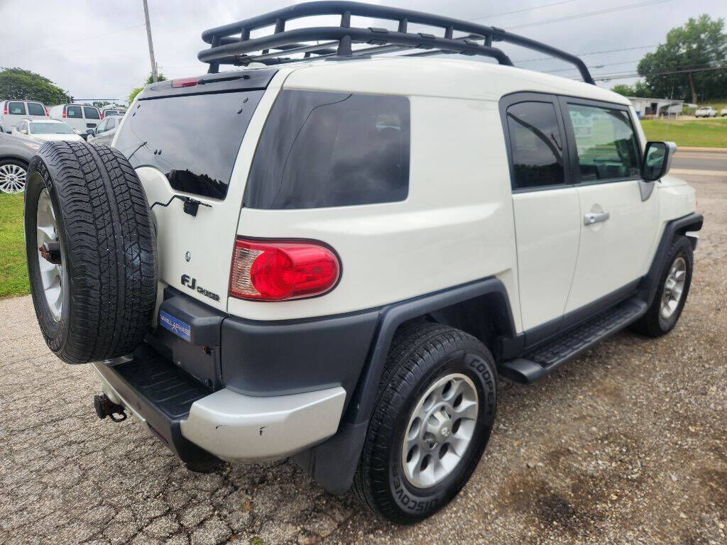 Toyota FJ Cruiser
