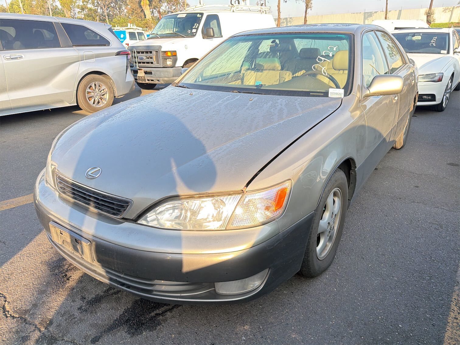Lexus ES