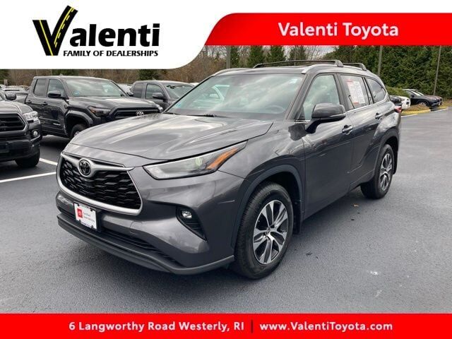 2023 TOYOTA Highlander