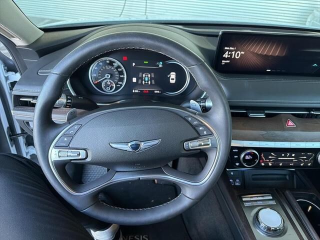 2024 GENESIS G80