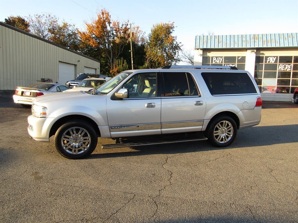 Lincoln Navigator