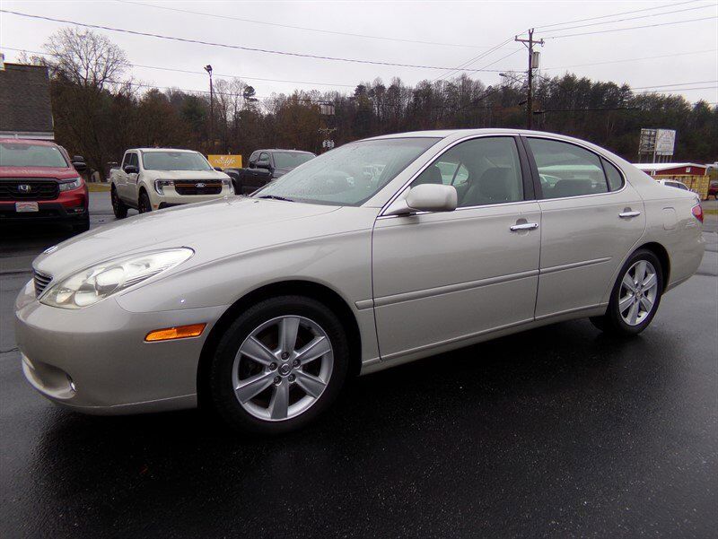 2005 LEXUS ES
