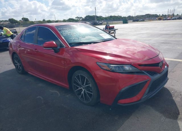 2022 TOYOTA Camry