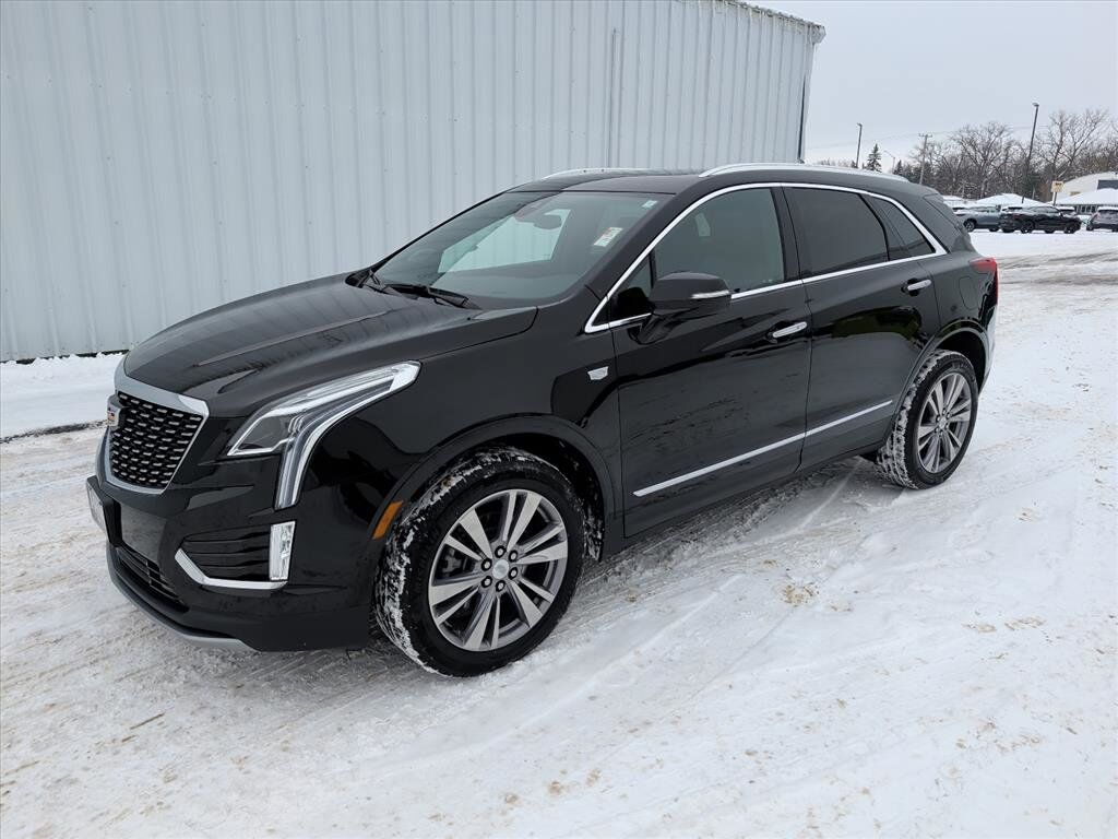 2025 CADILLAC XT5