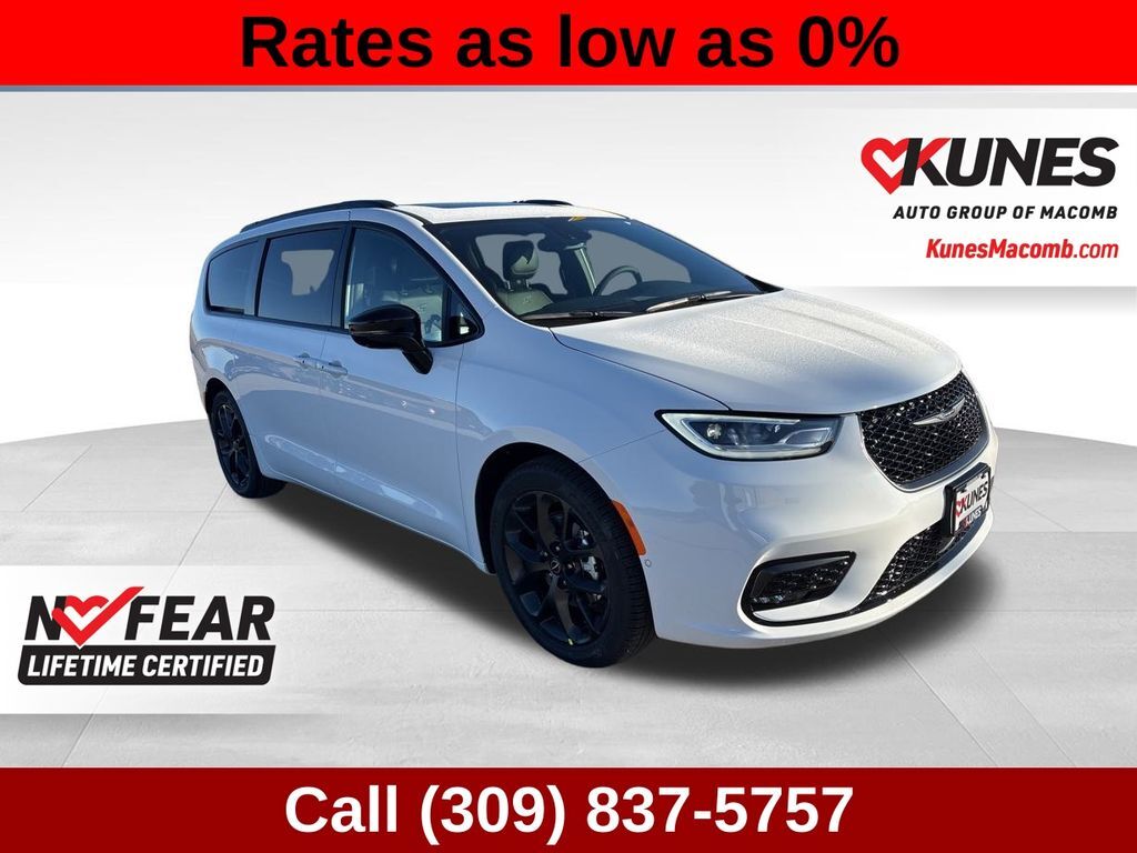 2026 CHRYSLER Pacifica