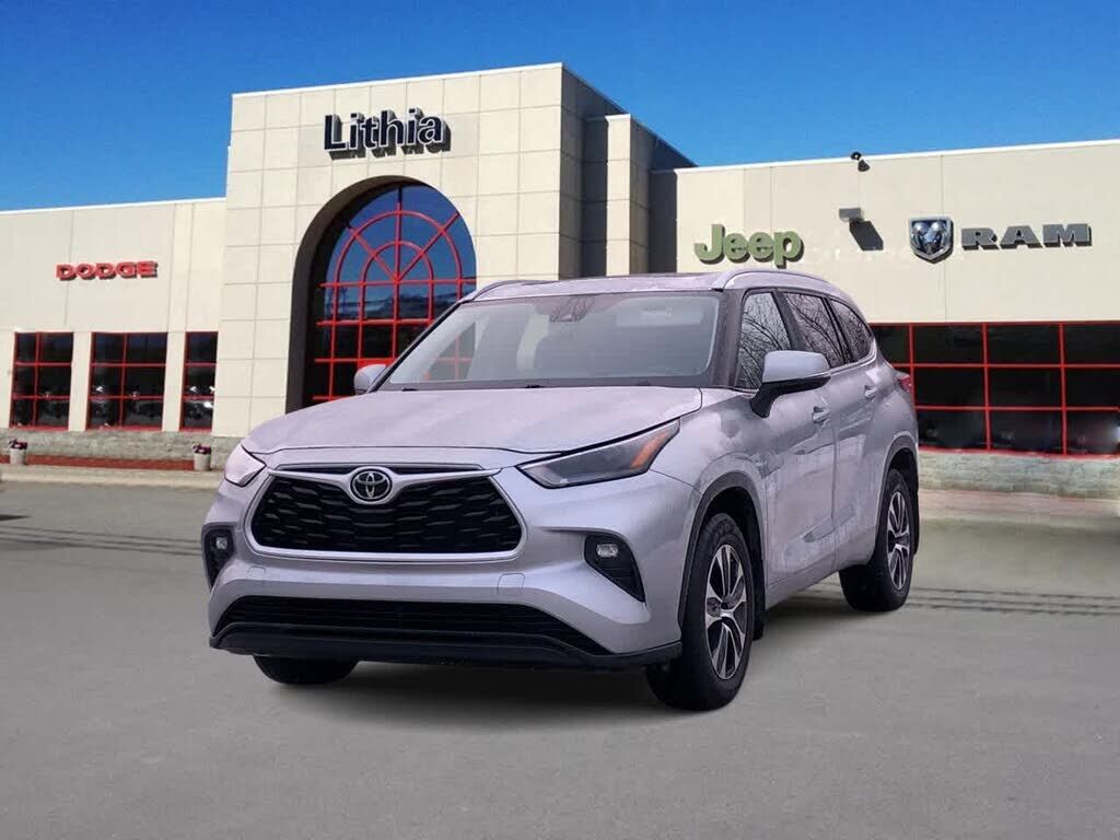 2023 TOYOTA Highlander