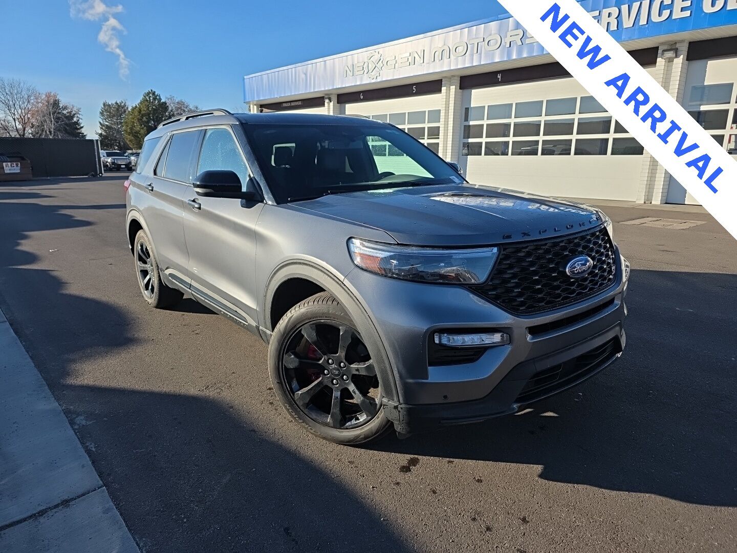 2023 FORD Explorer