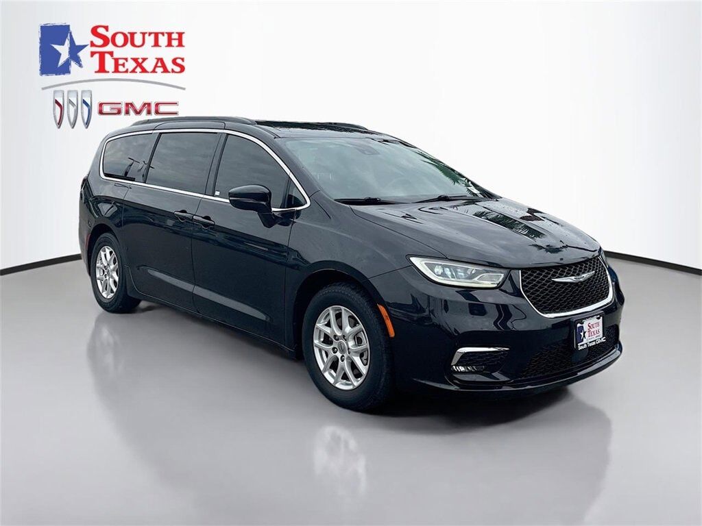 2022 CHRYSLER Pacifica