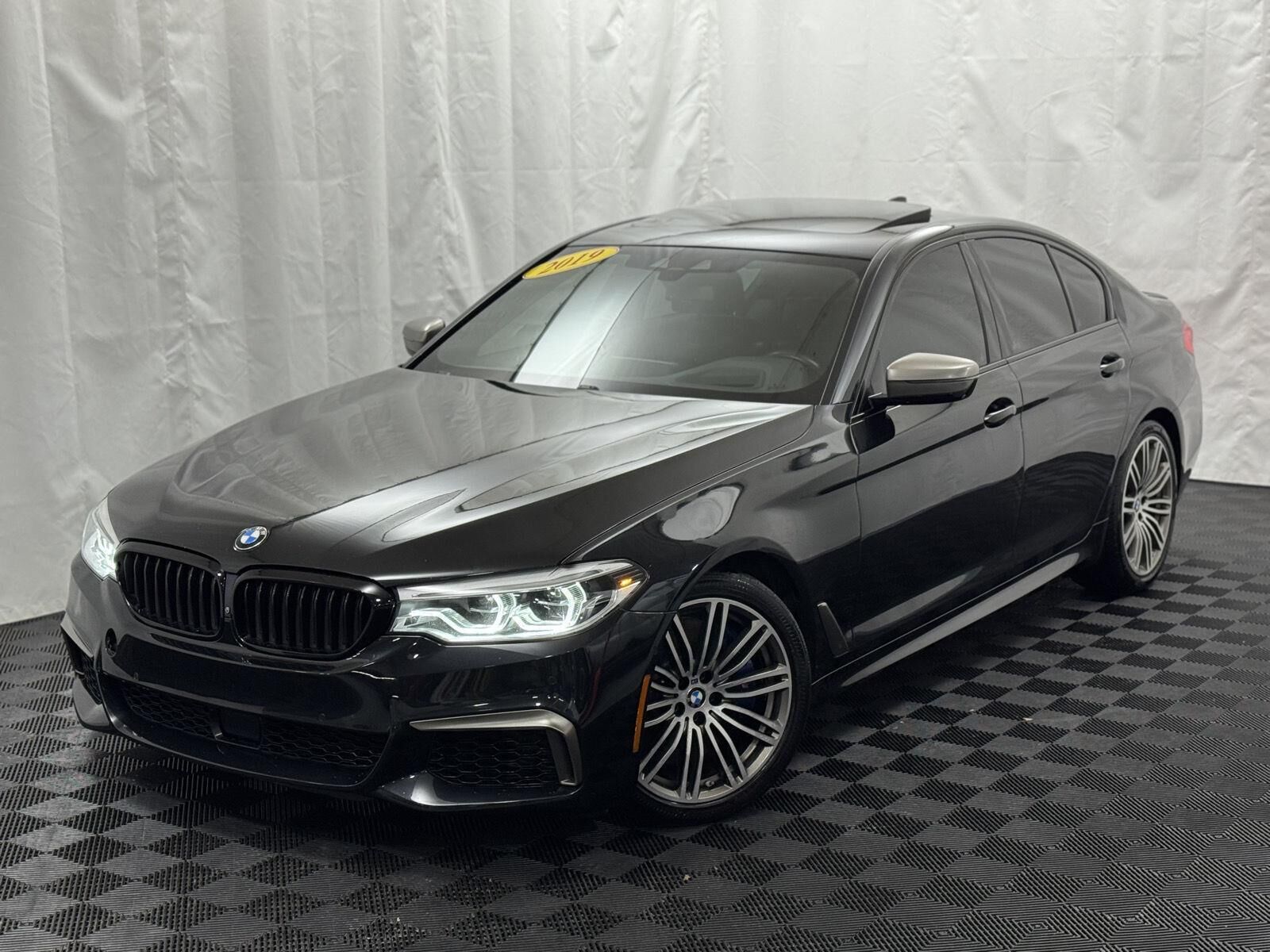 2019 BMW M550i