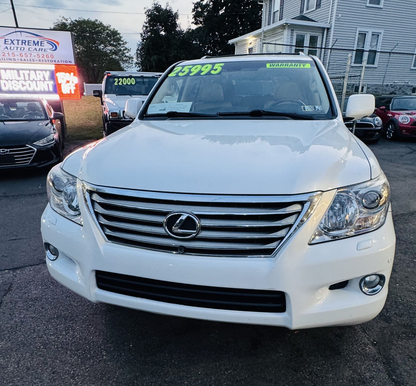 Lexus LX