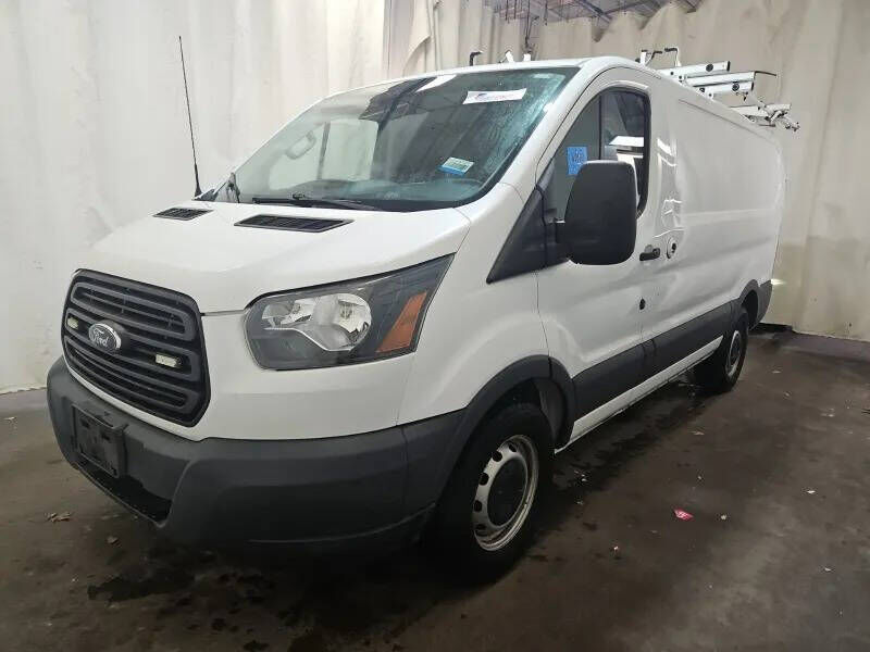 2017 FORD Transit