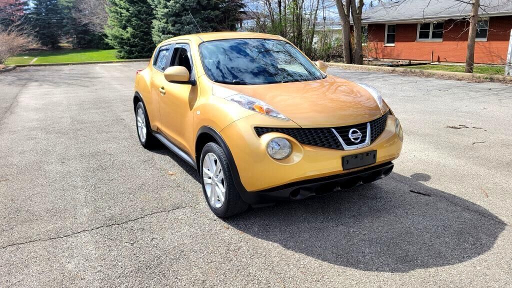 2014 NISSAN Juke