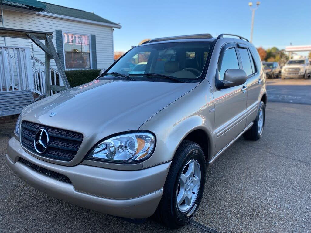 Mercedes-Benz M-Class