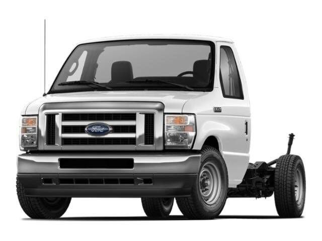 2025 FORD E-350