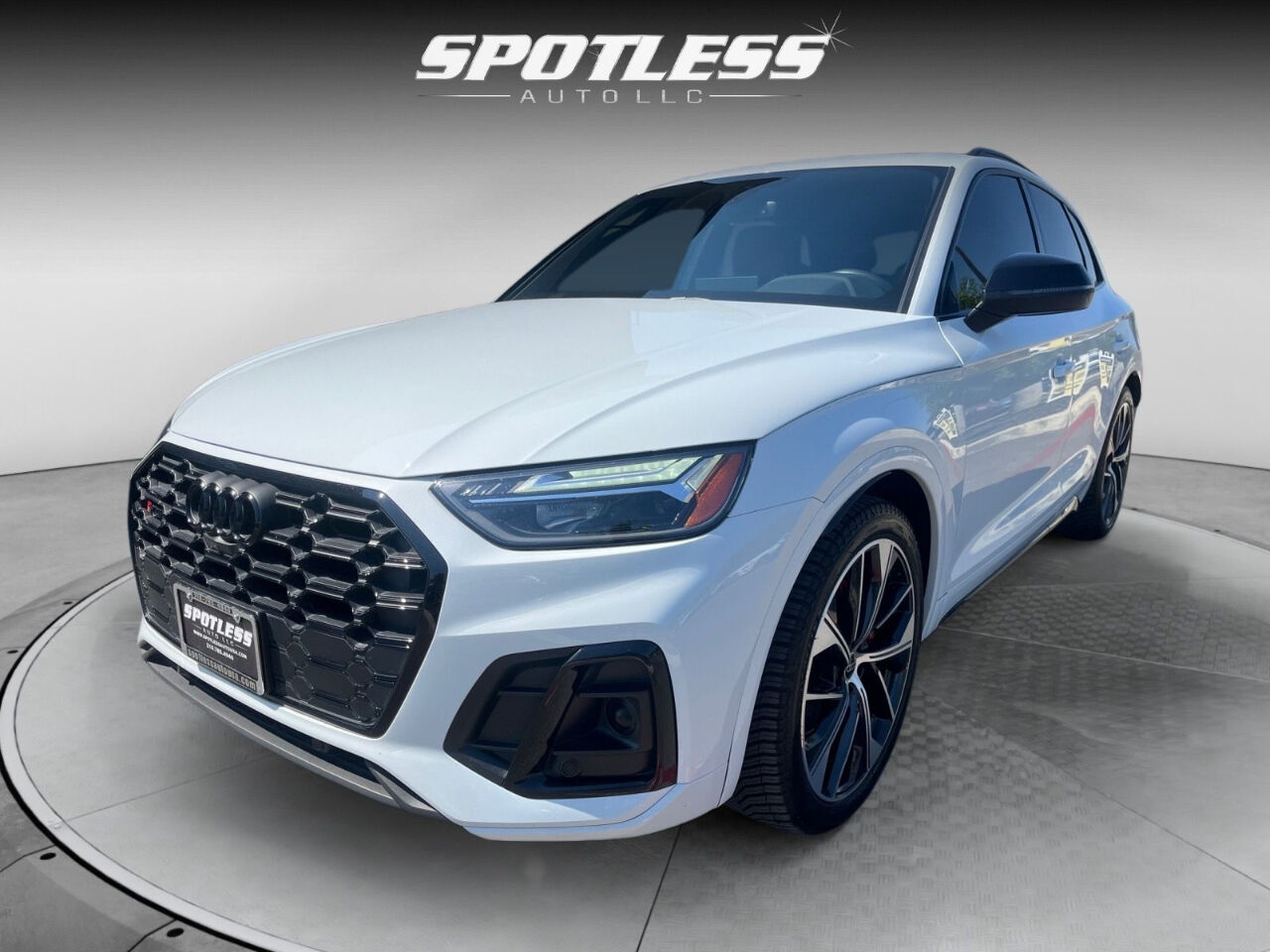 2023 AUDI SQ5