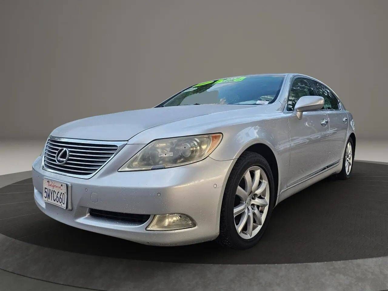 Lexus LS