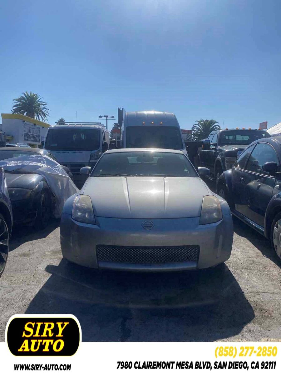 2004 NISSAN 350Z