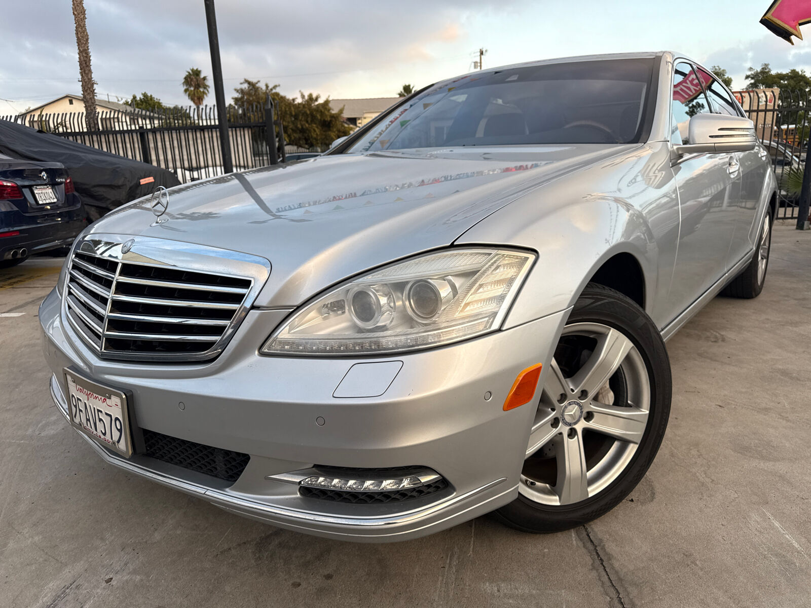 2011 MERCEDES-BENZ S-Class