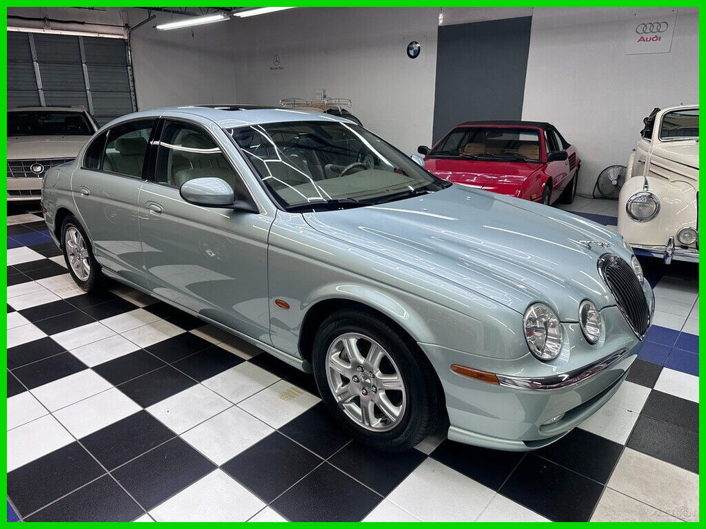 Jaguar S-Type