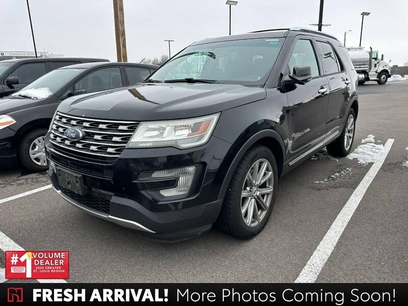2017 FORD Explorer