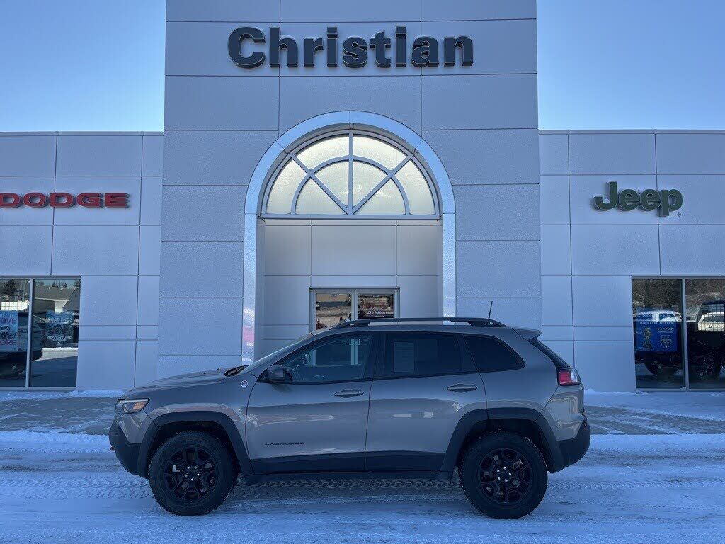 2021 JEEP Cherokee