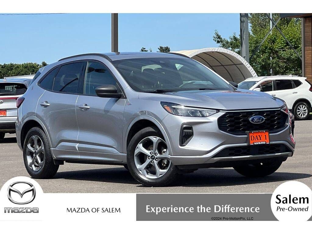 2024 FORD Escape