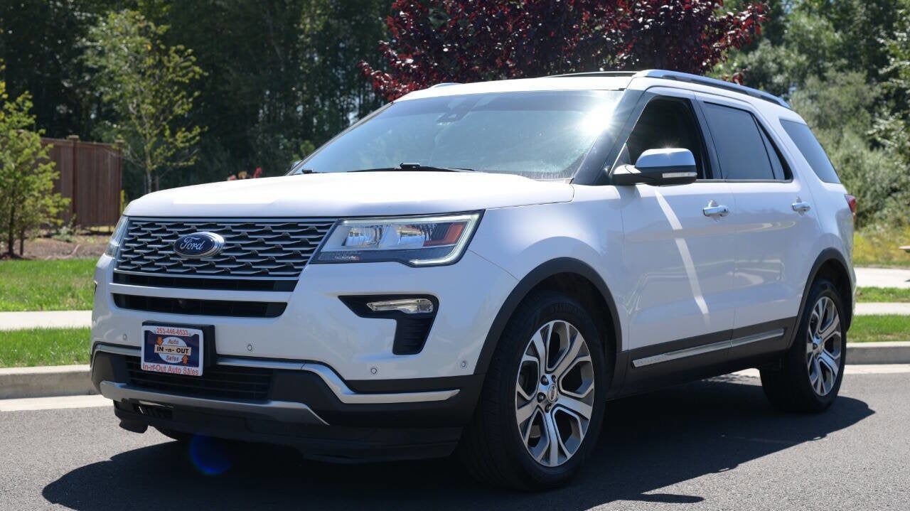 2018 FORD Explorer