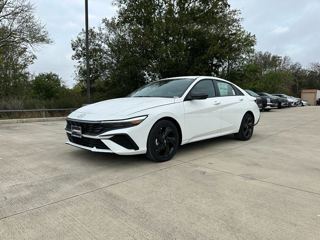 2026 HYUNDAI Elantra