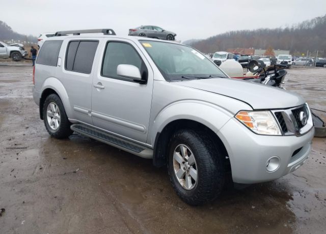2012 NISSAN Pathfinder