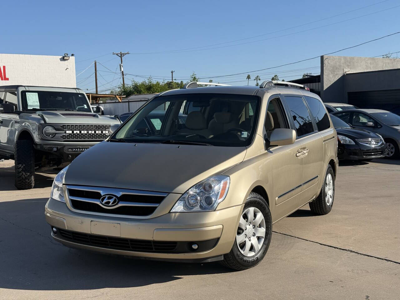 2007 HYUNDAI Entourage