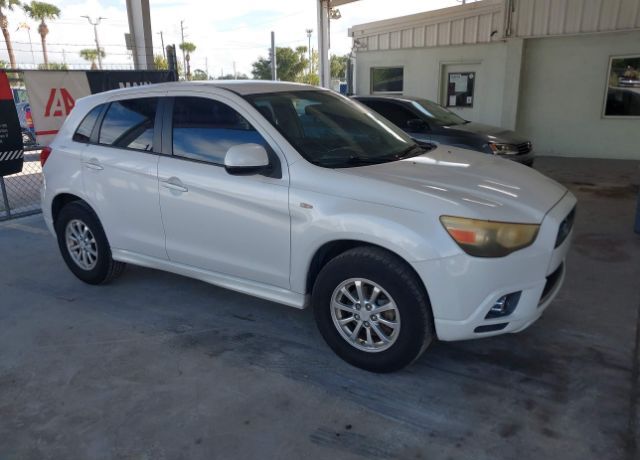 Mitsubishi Outlander Sport