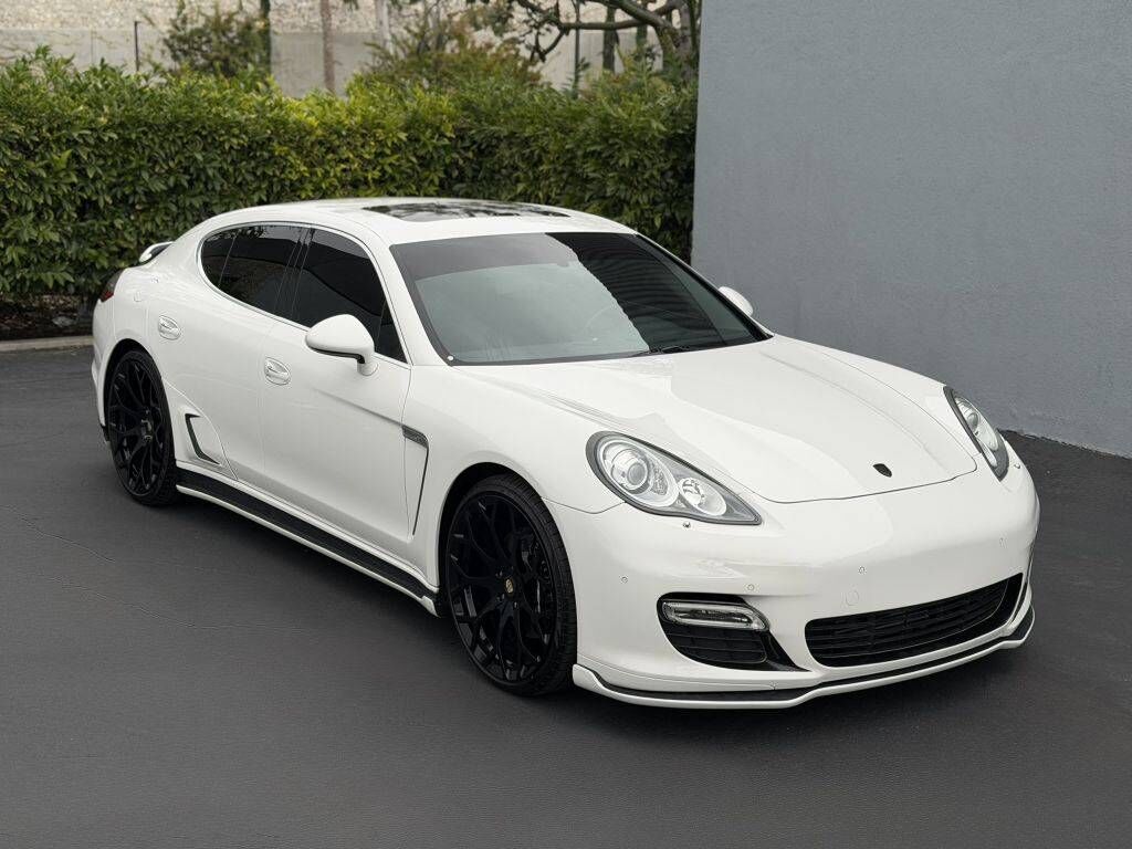 Porsche Panamera